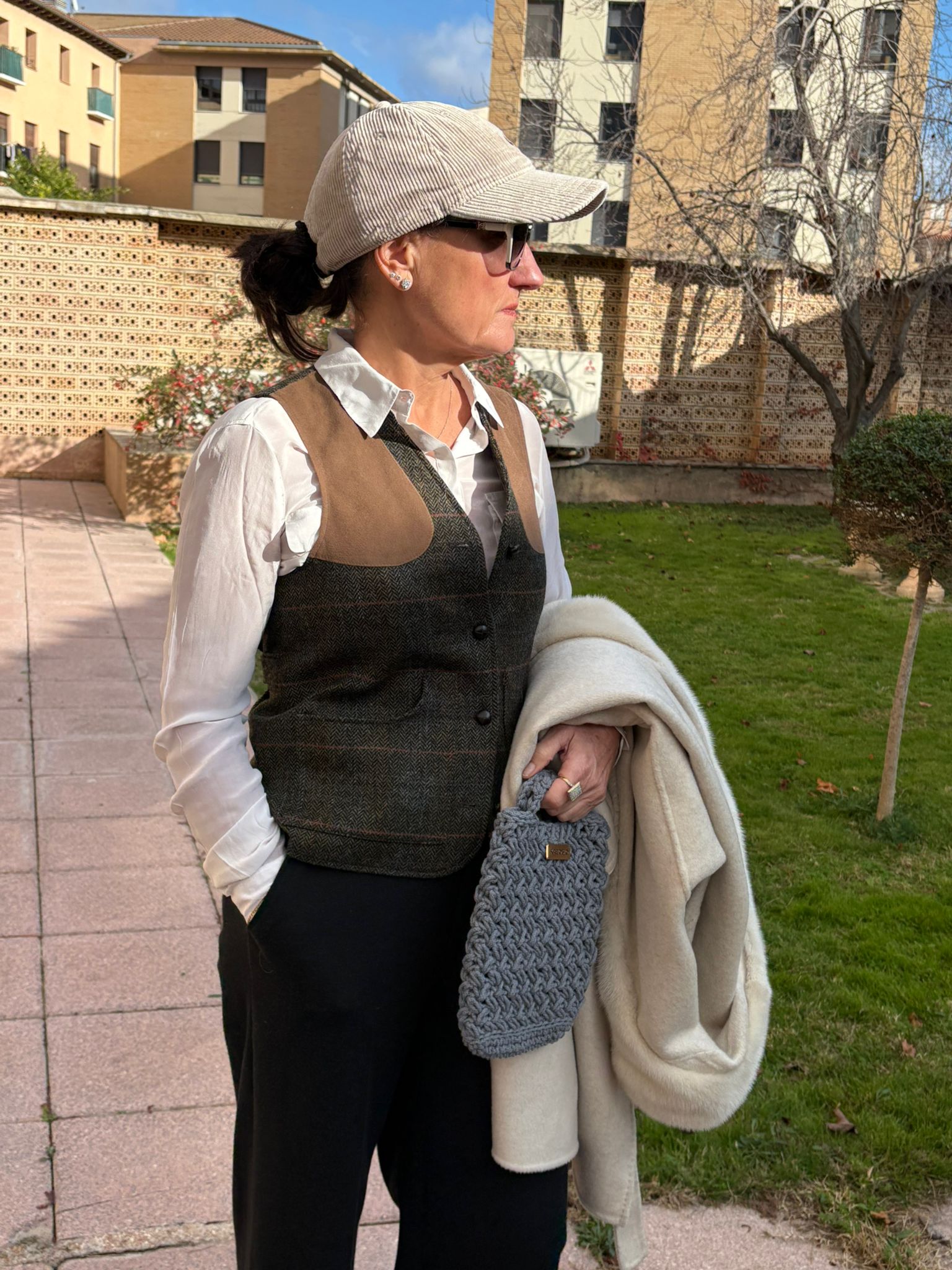 Bolso Bandolera Kabosio Hobo Crochet Gris