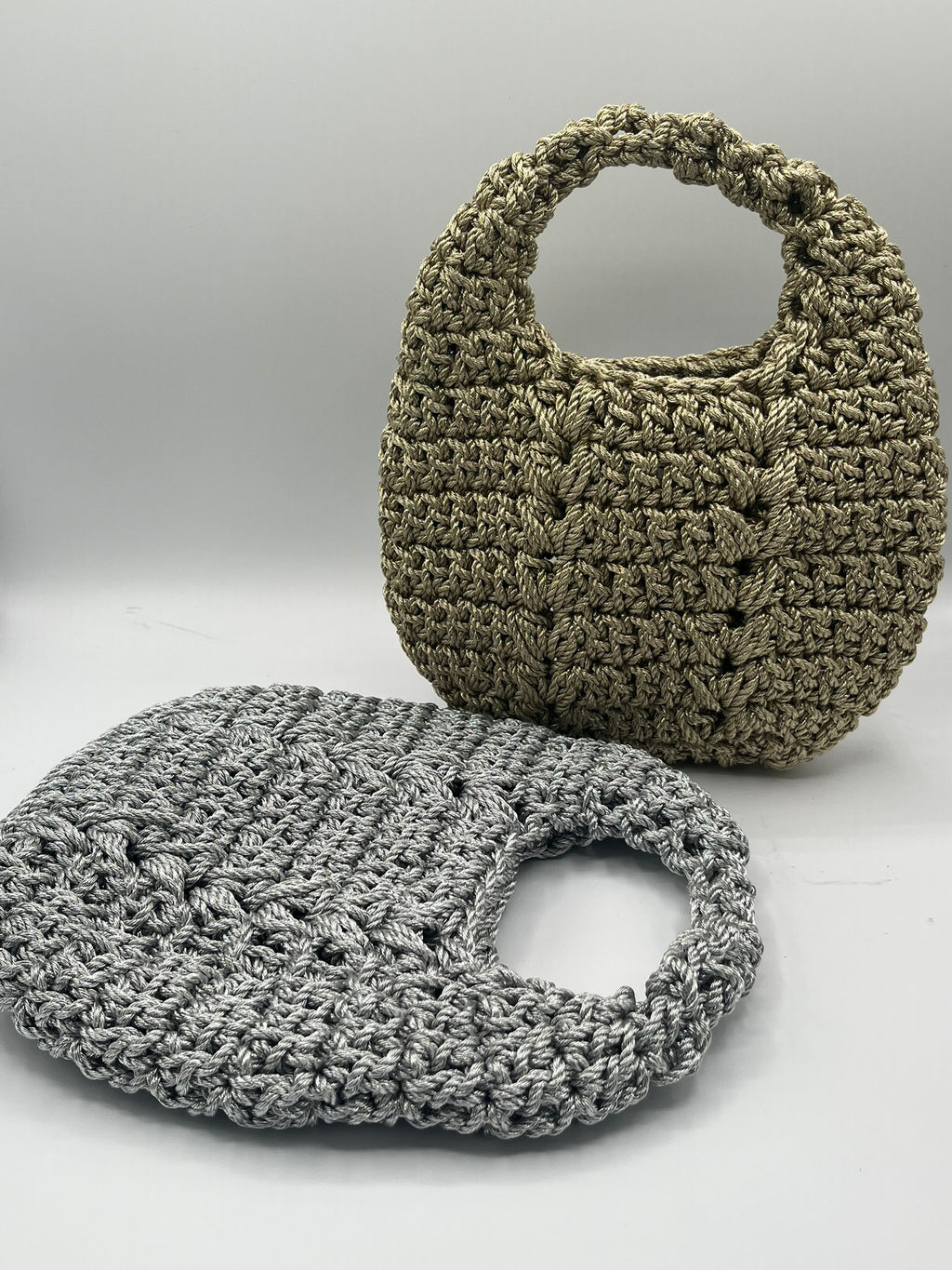 Bolso de Mano Kabosio Luna Metalizado Crochet Plata